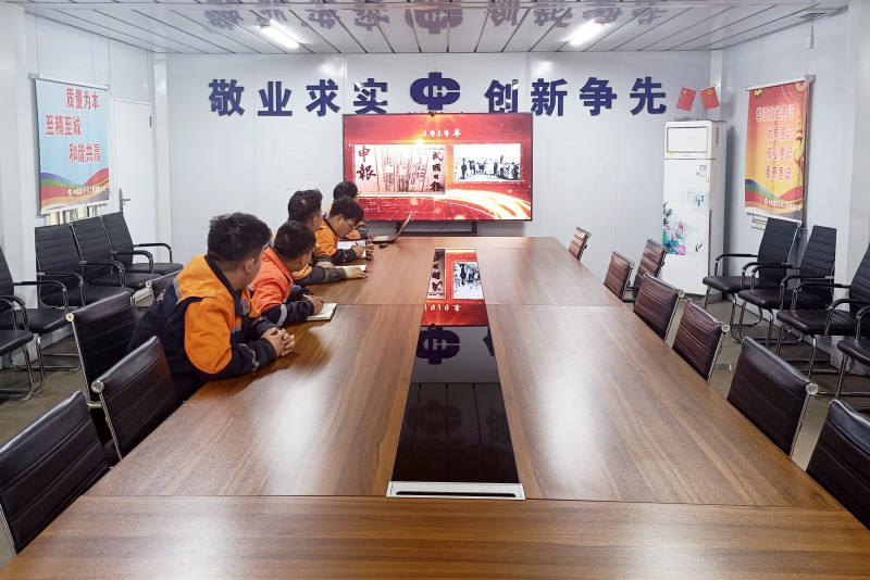 甘肃酒钢升级改造项目部团支部开展“重温五四历史,传承奋斗精神”主题团日活动 .jpg